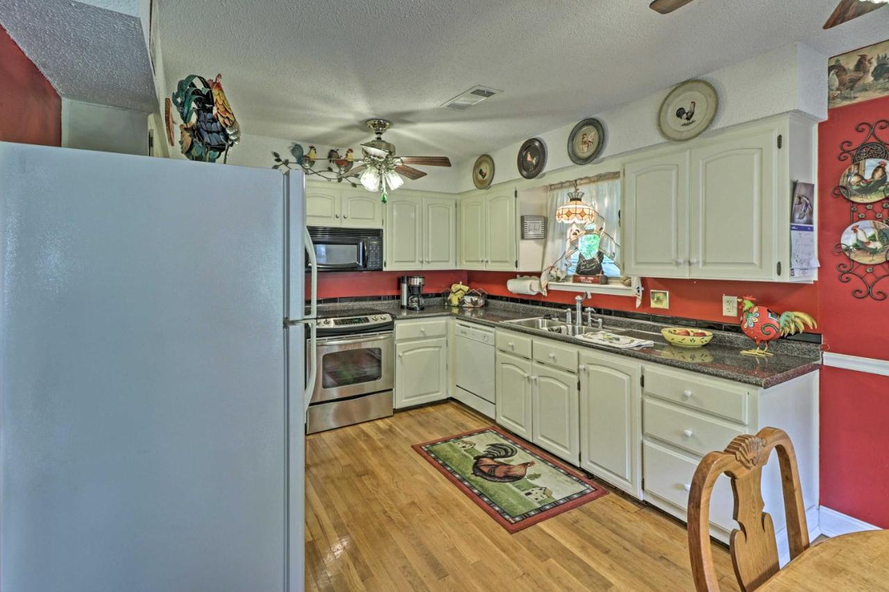 Secluded Edgemont Getaway With Huge Outdoor Deck! Villa Fairfield Bay Eksteriør billede